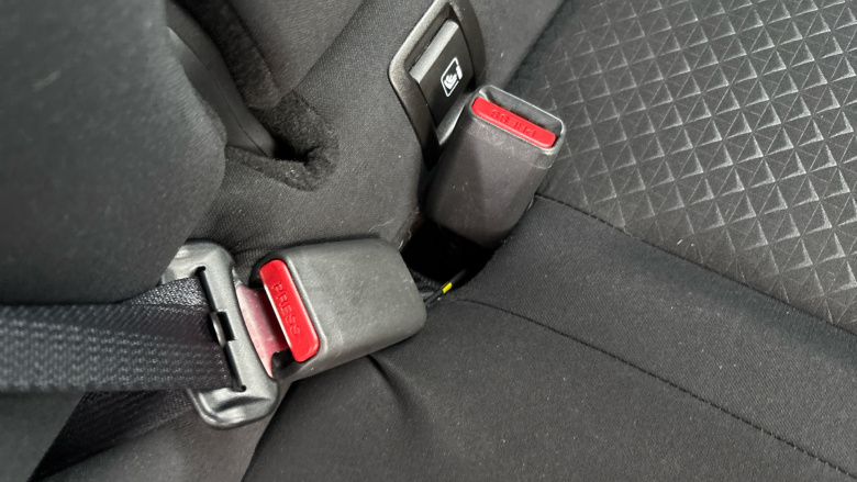 Nissan Juke 1.0 DiG-T N-Connecta 5dr Petrol Hatchback